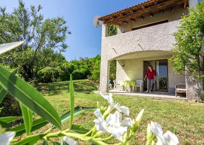 La Tour فندق مبيت وإفطار Linguizzetta